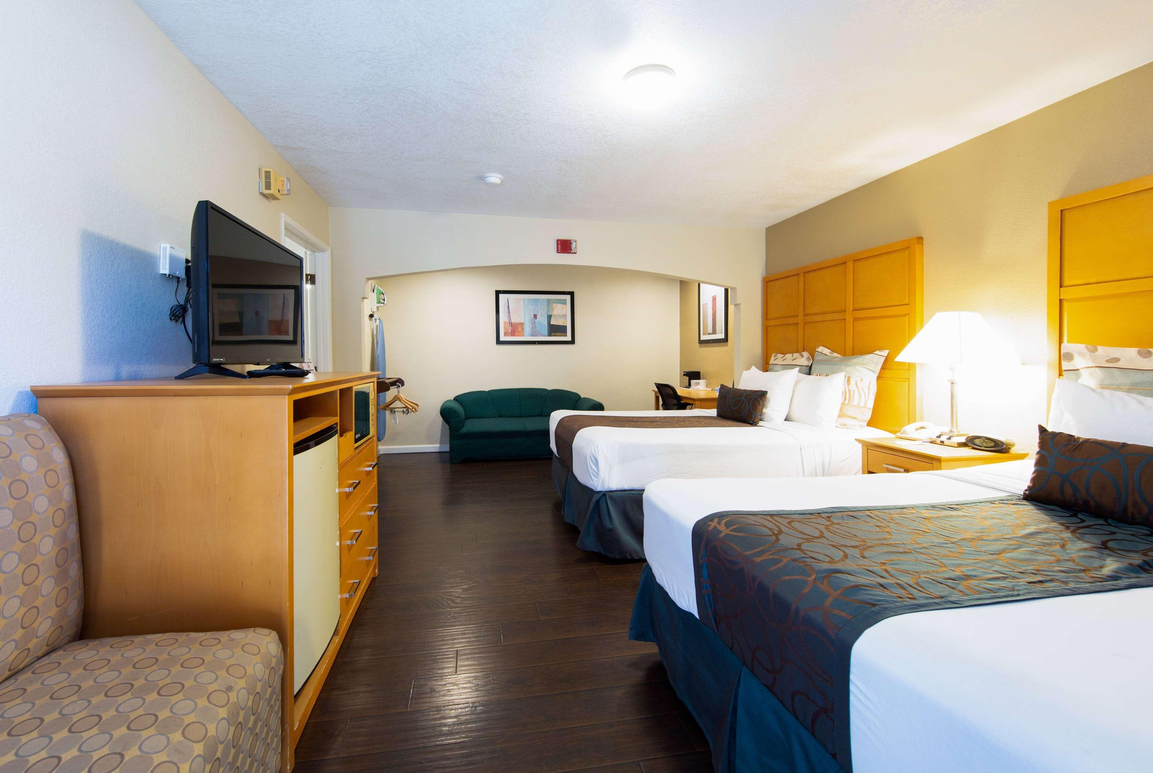 Yosemite Parkway Hotel Merced Kültér fotó