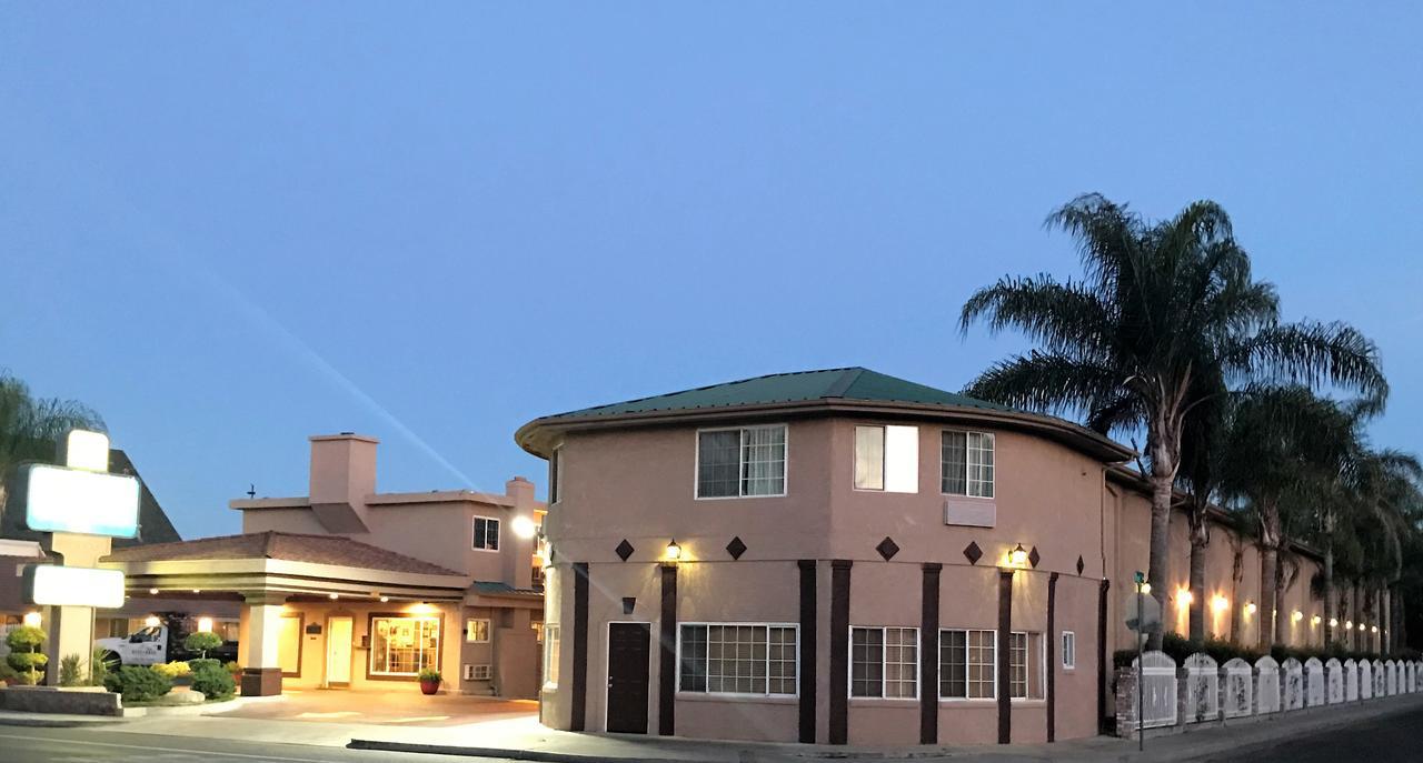 Yosemite Parkway Hotel Merced Kültér fotó