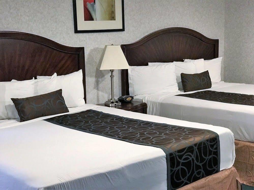 Yosemite Parkway Hotel Merced Kültér fotó